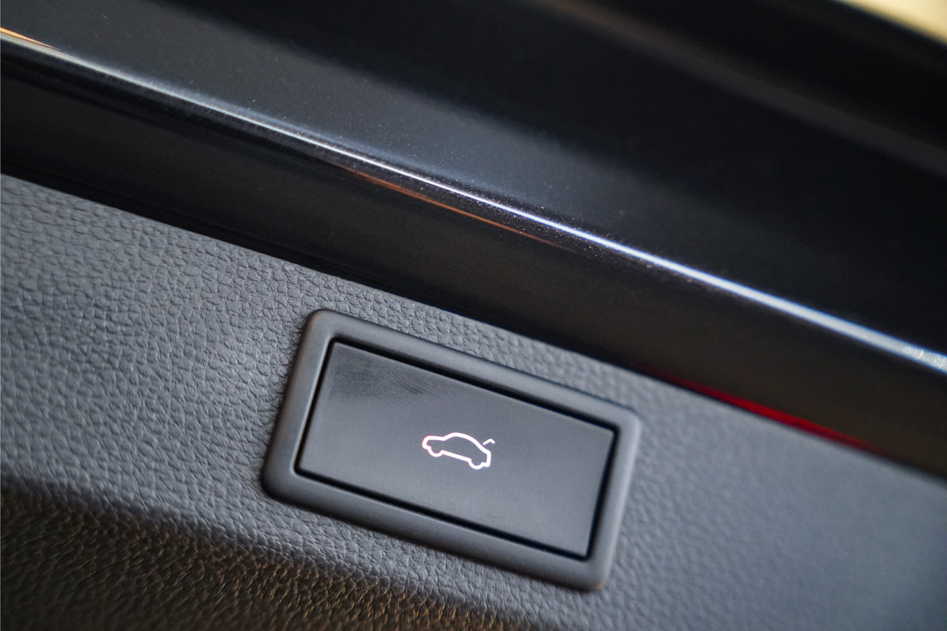 Škoda Karoq 1.5 TSI Sportline|19 inch|Camera|Apple carplay 45787093-11.jpg | De Haas Auto