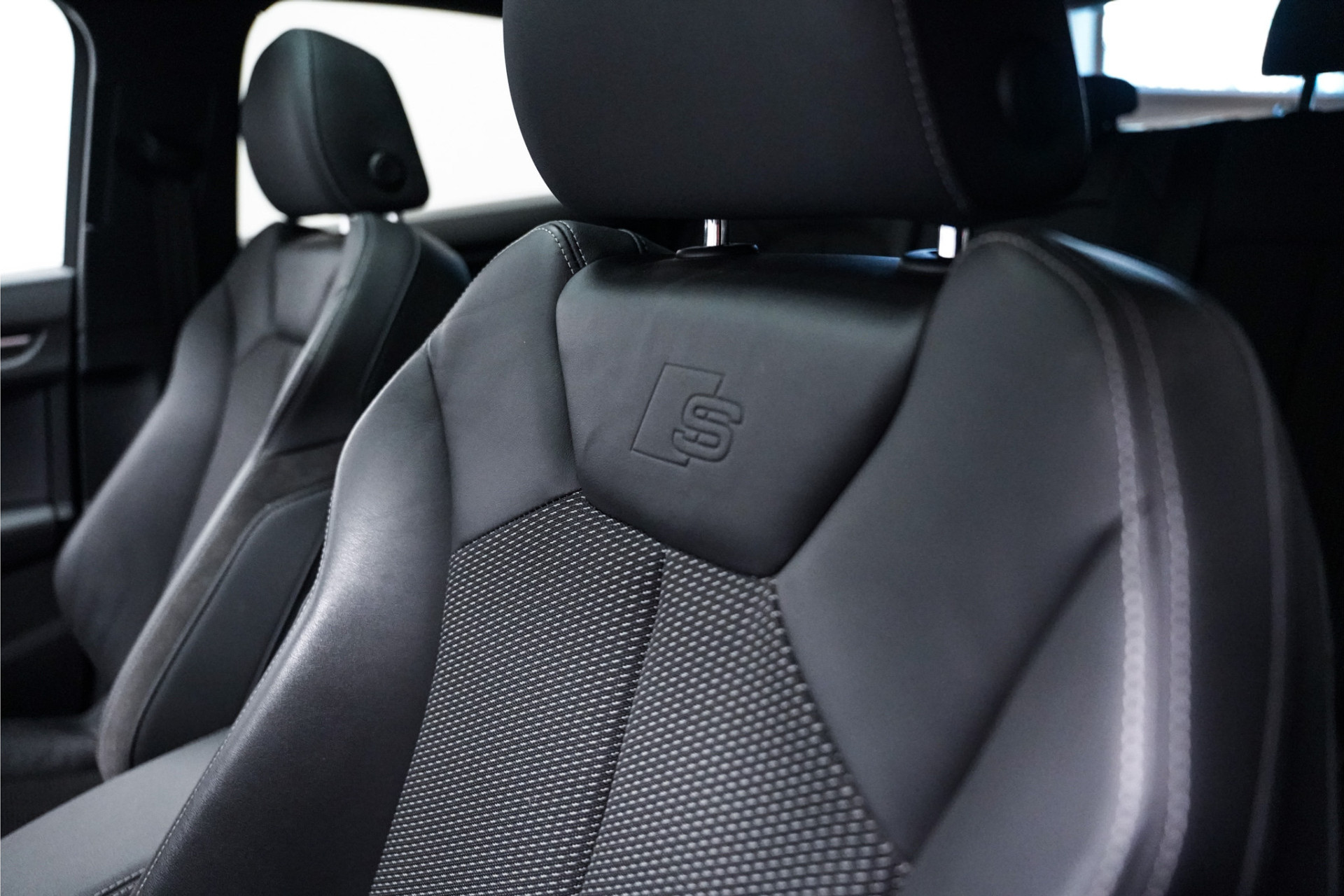 Audi Q3 Sportback Sportback 45 TFSI e S-Line|Pano dak|Zwart optiek|Matrix led|20inch 47078259-14.jpg | De Haas Auto