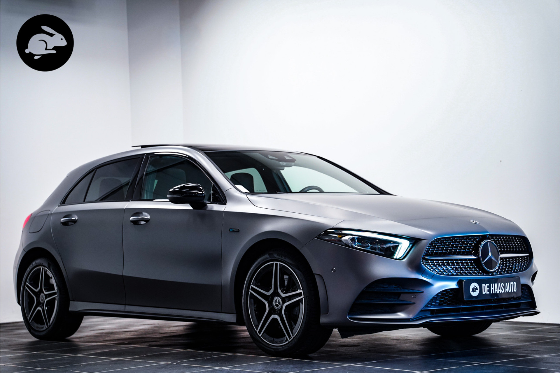 Mercedes-Benz A-klasse 250 e AMG Mat Grijs/Pano dak/Burmester/Leder/360 cam/Acc 47347219-0.jpg | De Haas Auto