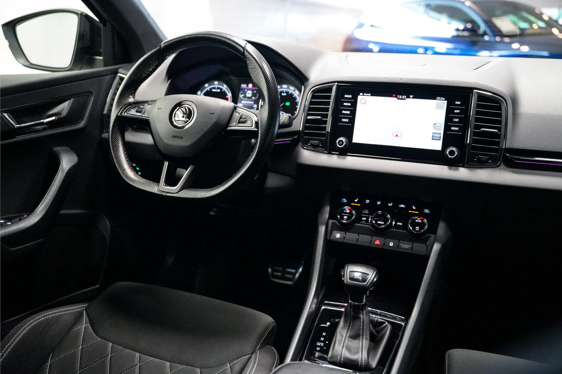 Škoda Karoq VERKOCHT 47367437-7.jpg | De Haas Auto