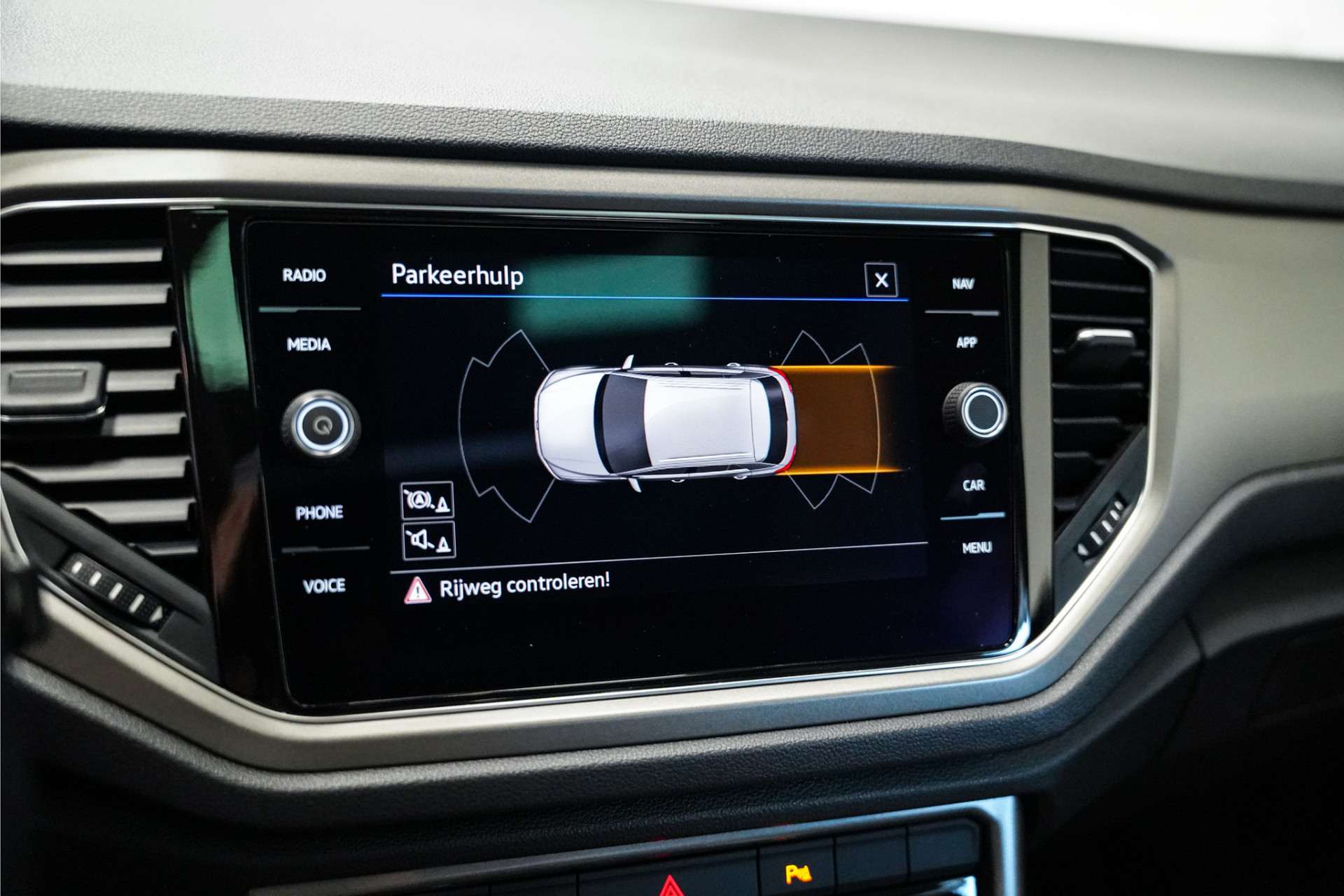 Volkswagen T-Roc VERKOCHT 47371507-12.jpg | De Haas Auto