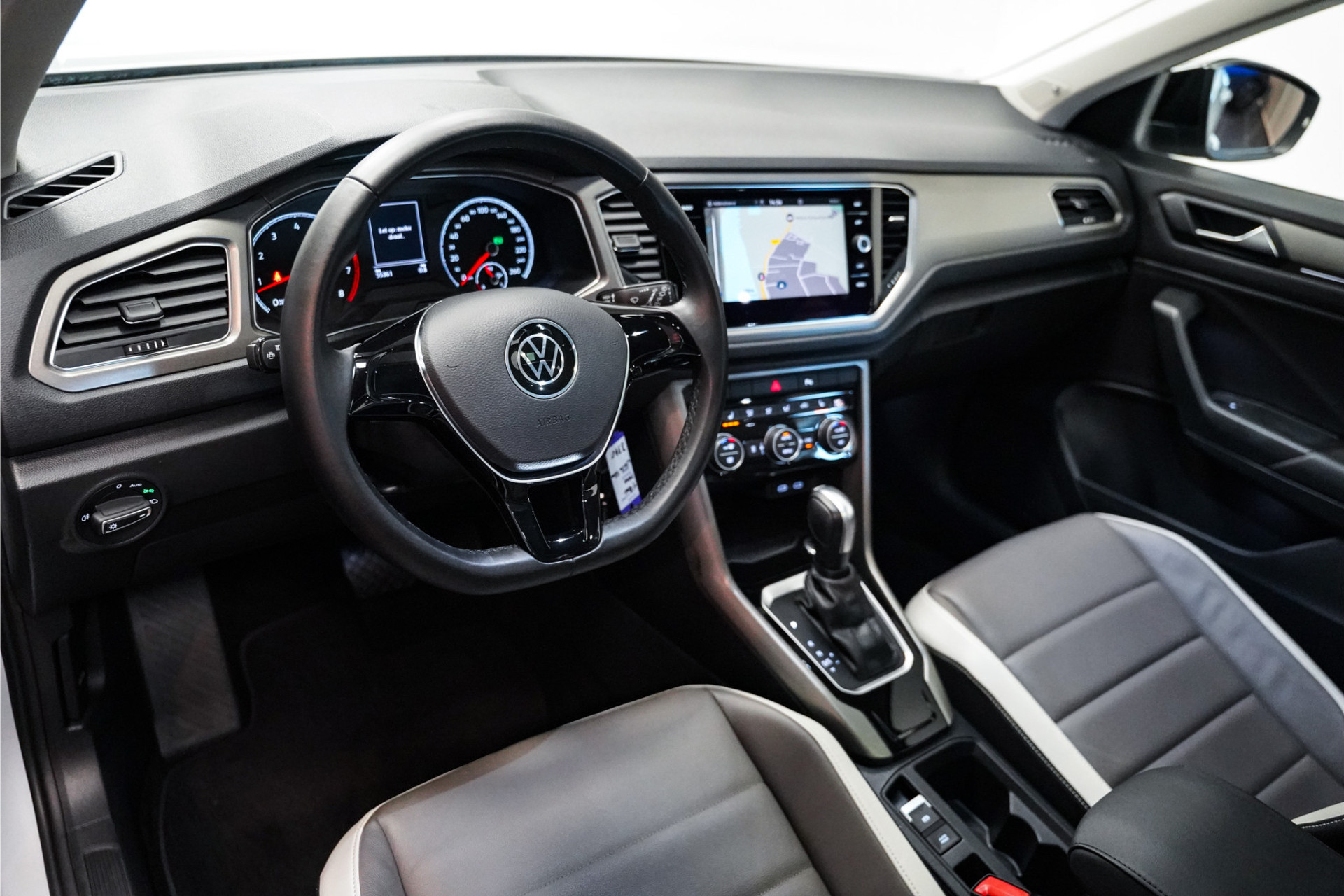 Volkswagen T-Roc VERKOCHT 47371507-13.jpg | De Haas Auto