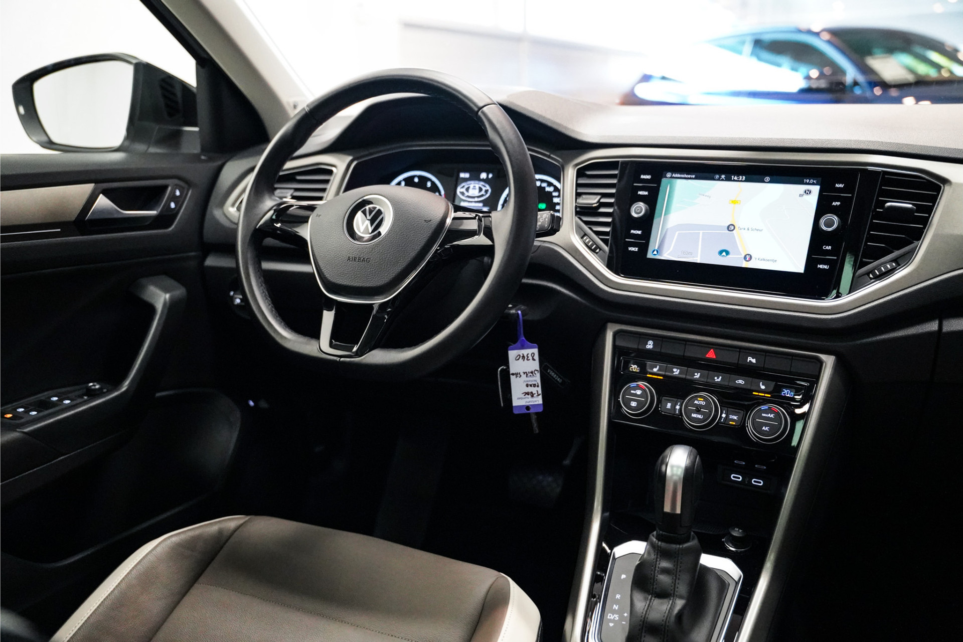 Volkswagen T-Roc VERKOCHT 47371507-8.jpg | De Haas Auto