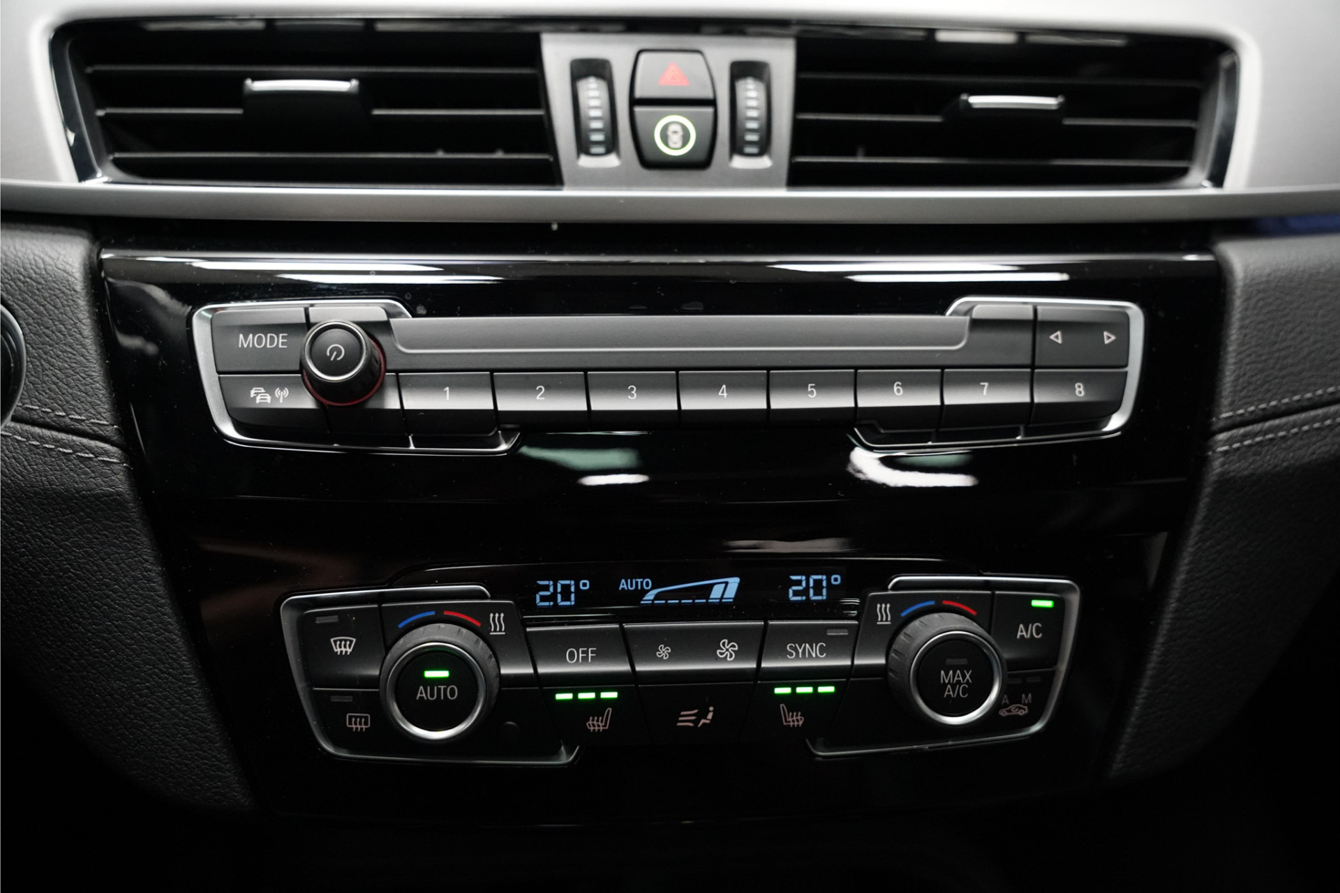 BMW X1 xDrive25e M Sport|Pano dak|Head up|Trekhaak|19 inch 47492311-11.jpg | De Haas Auto