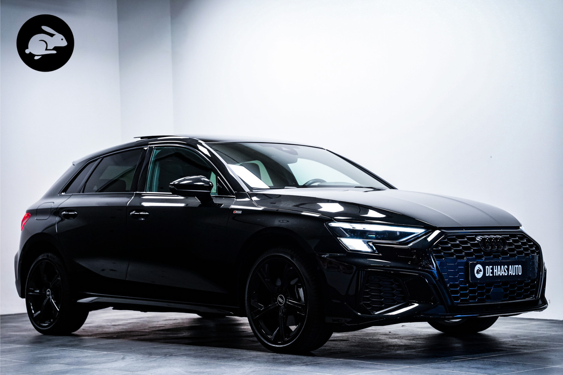 Audi A3 Sportback Sportback 40 TFSI e S-Line Black ed|Pano dak|Alcantara ruit|Matrix led|18 inch 47493467-0.jpg | De Haas Auto