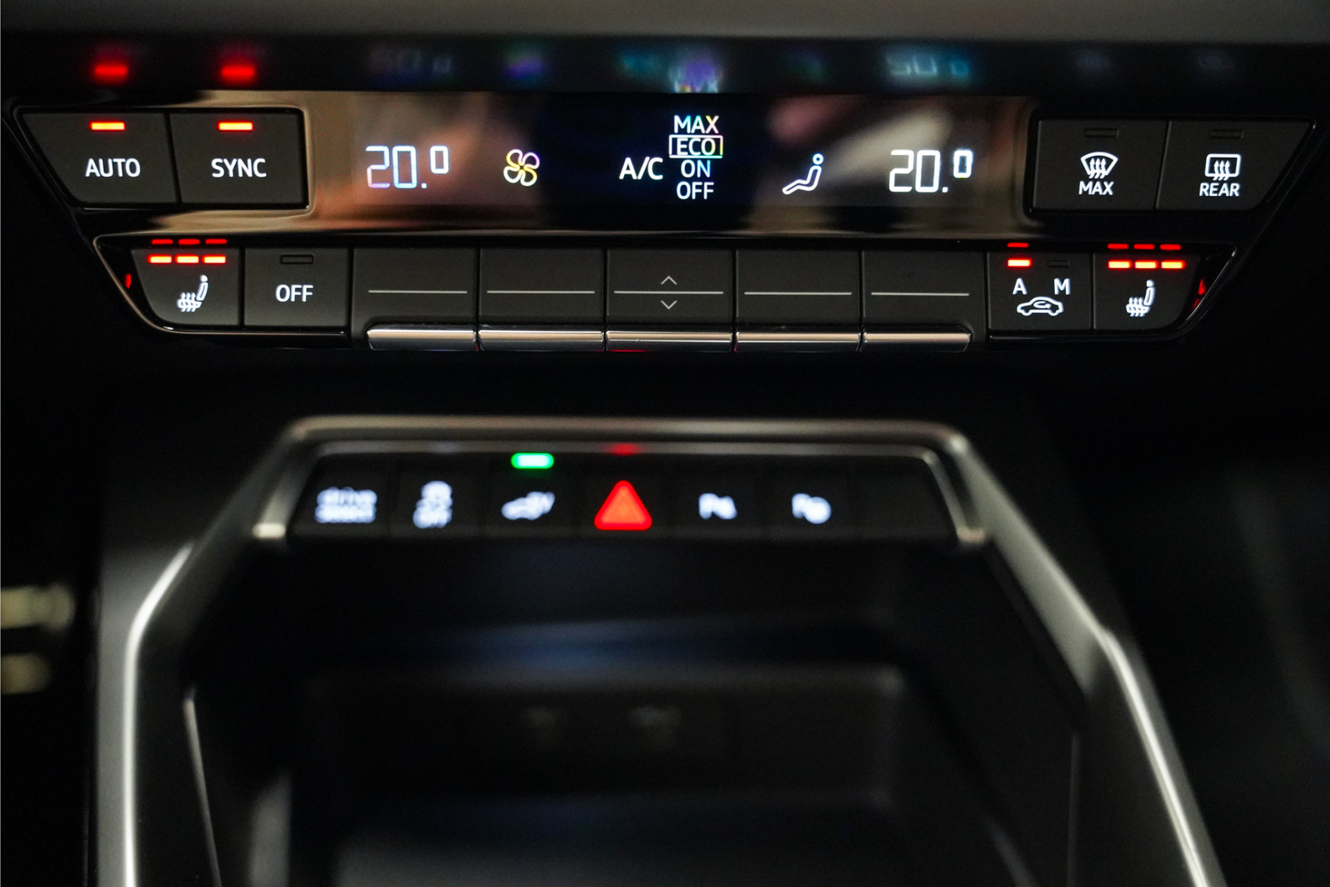 Audi A3 Sportback Sportback 40 TFSI e S-Line|Pano dak|Alcantara ruit|Matrix led|18 inch 47493467-10.jpg | De Haas Auto