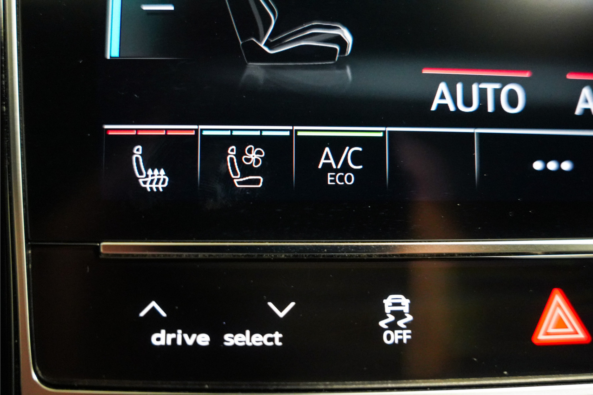 Audi Q7 VERKOCHT 48026287-17.jpg | De Haas Auto