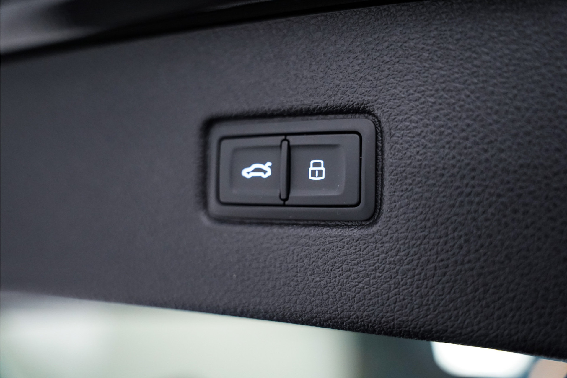 Audi Q7 VERKOCHT 48026287-24.jpg | De Haas Auto