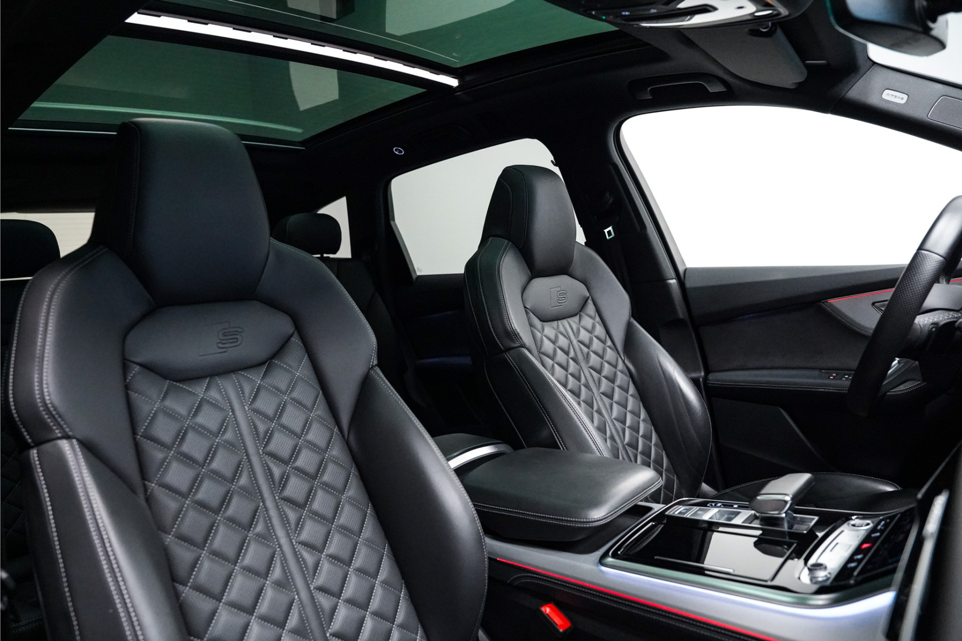 Audi Q7 VERKOCHT 48026287-3.jpg | De Haas Auto