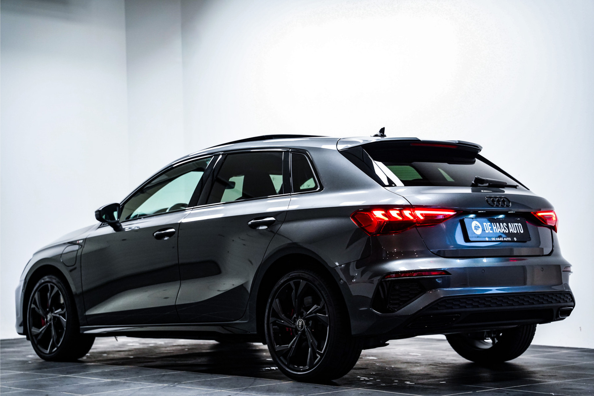 Audi A3 Sportback Sportback VERKOCHT 48084564-1.jpg | De Haas Auto