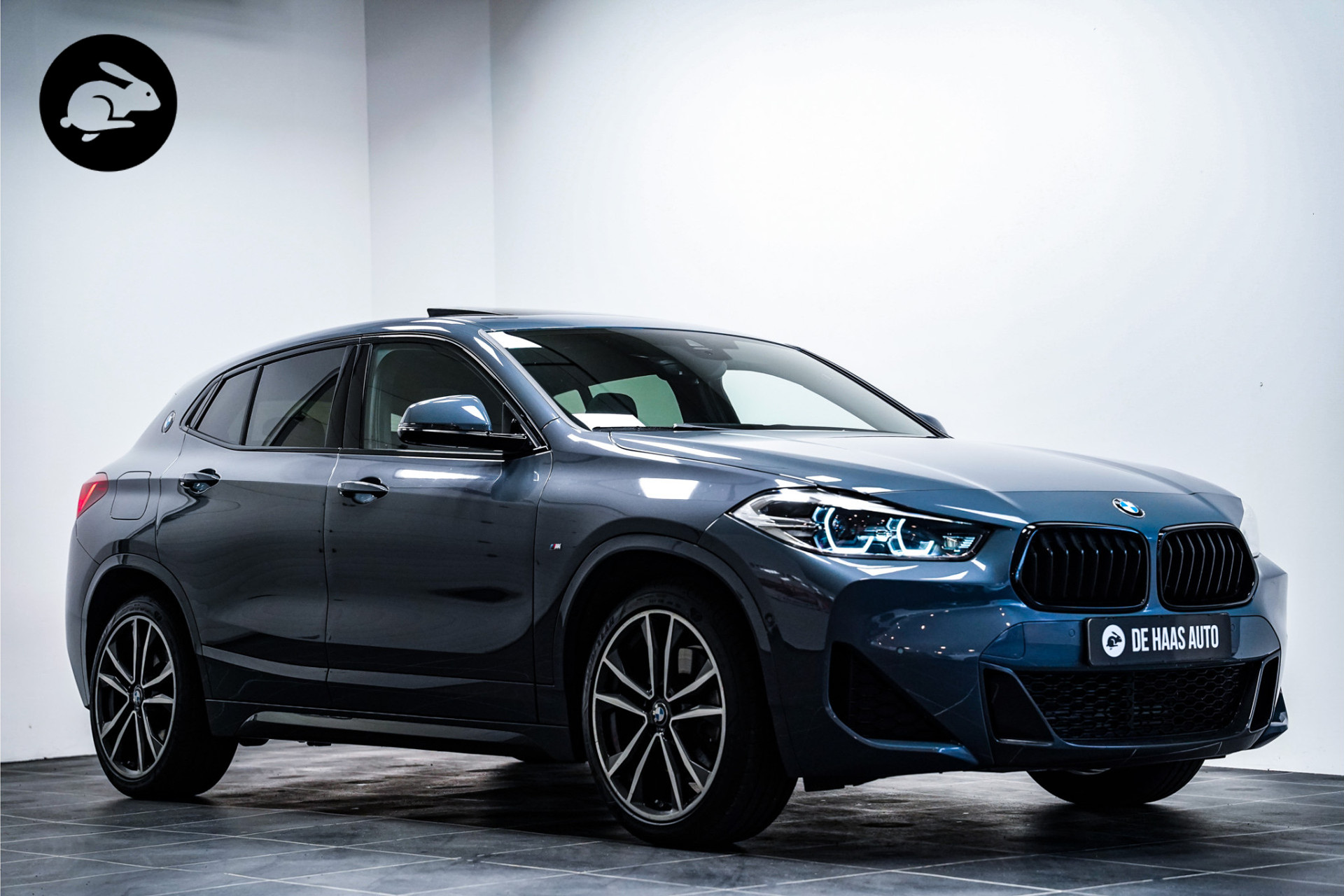 BMW X2 xDrive25e M Sport|Full opt|Pano dak|HK|Head up|Camera 48144813-0.jpg | De Haas Auto