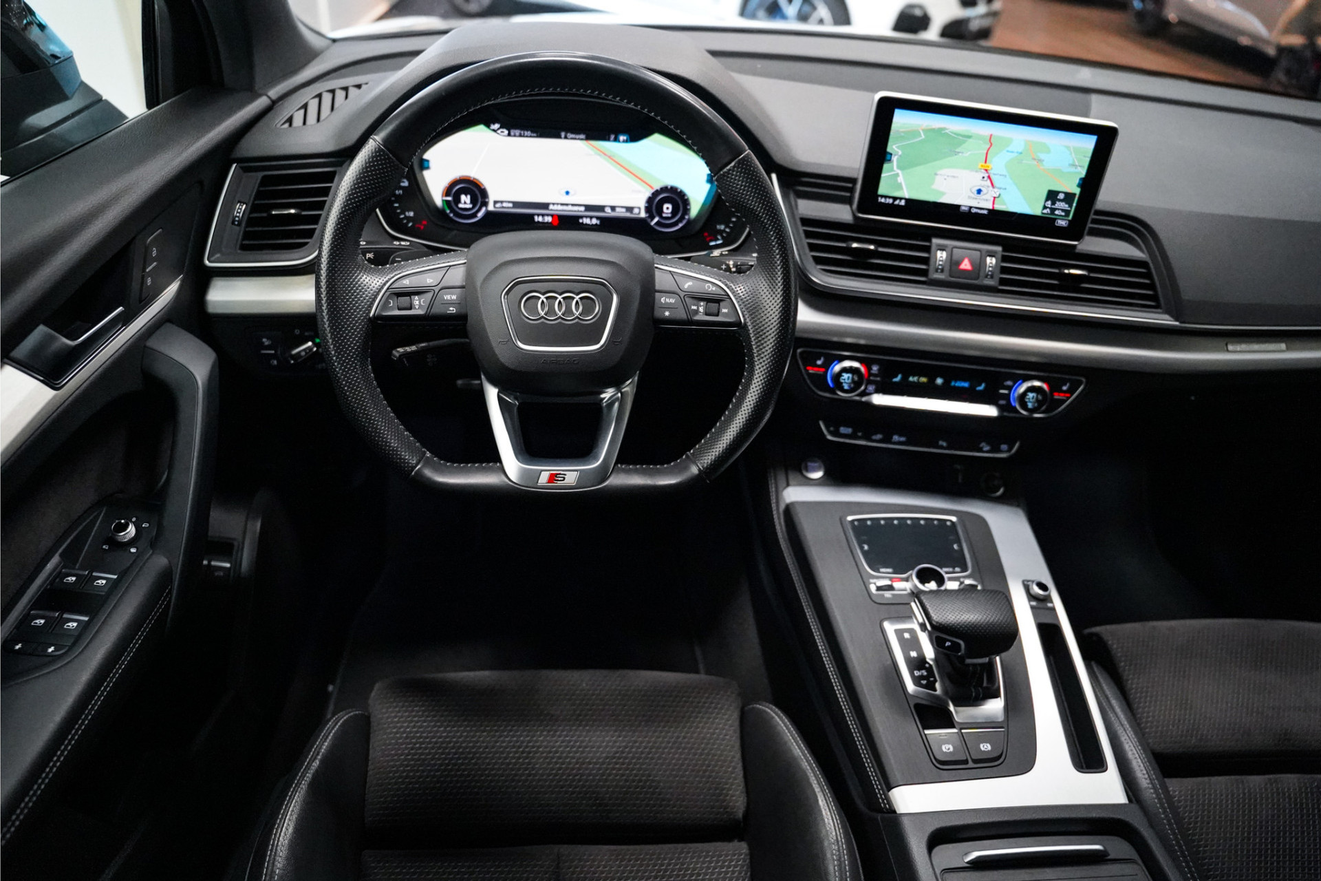 Audi Q5 VERKOCHT 48154117-1.jpg | De Haas Auto