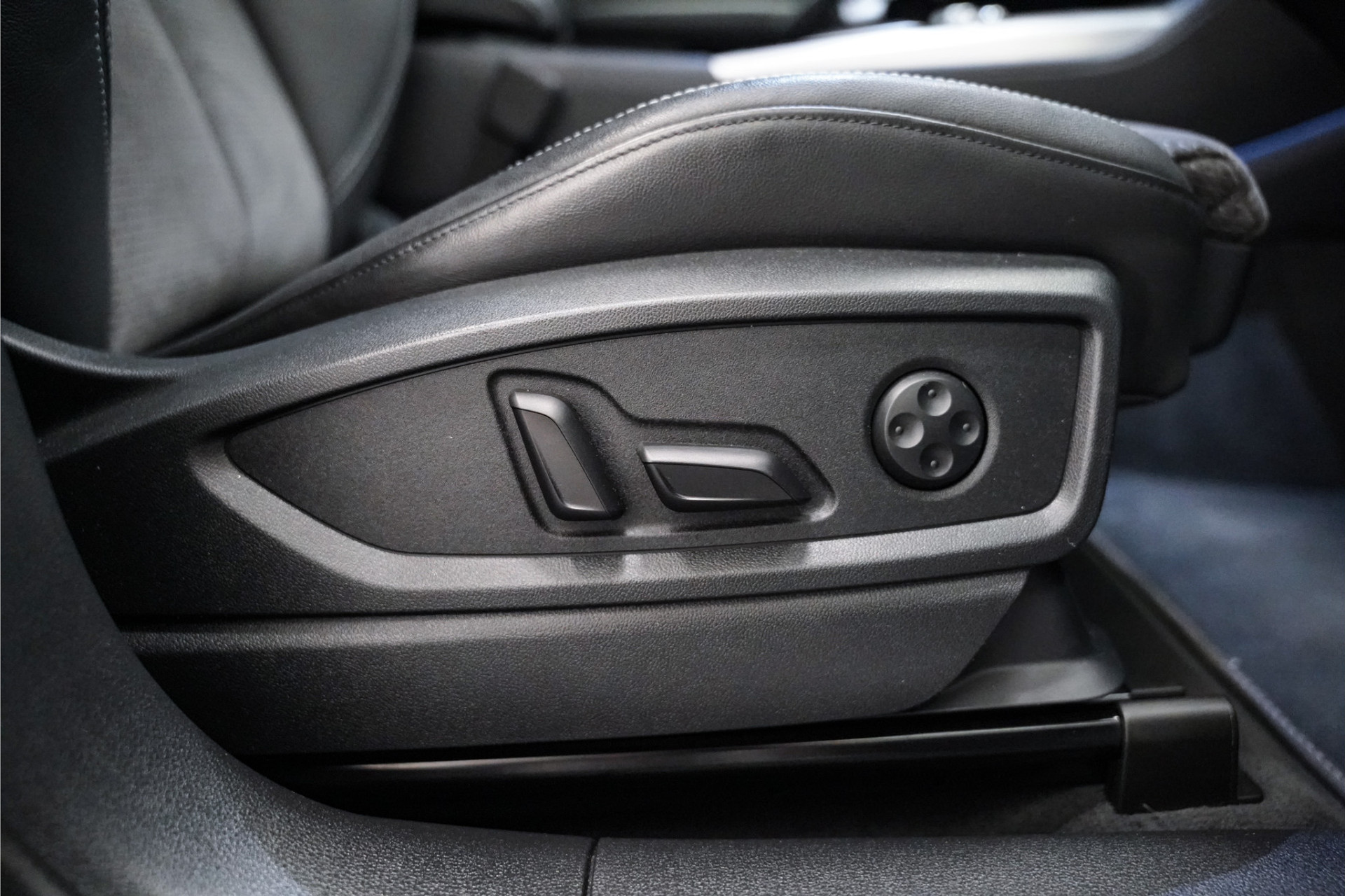 Audi Q5 VERKOCHT 48154117-16.jpg | De Haas Auto