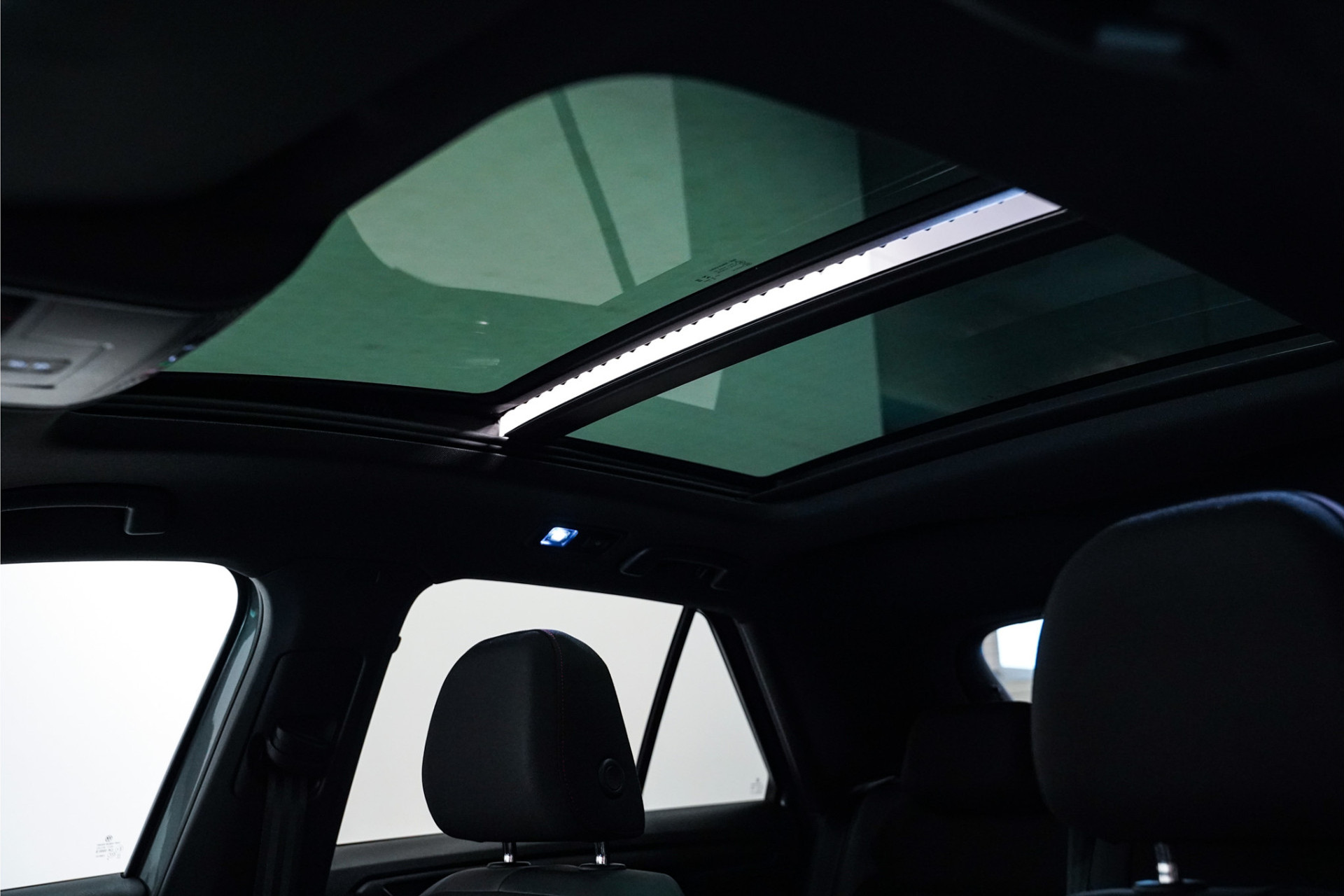 Volkswagen T-Roc VERKOCHT 48302291-3.jpg | De Haas Auto