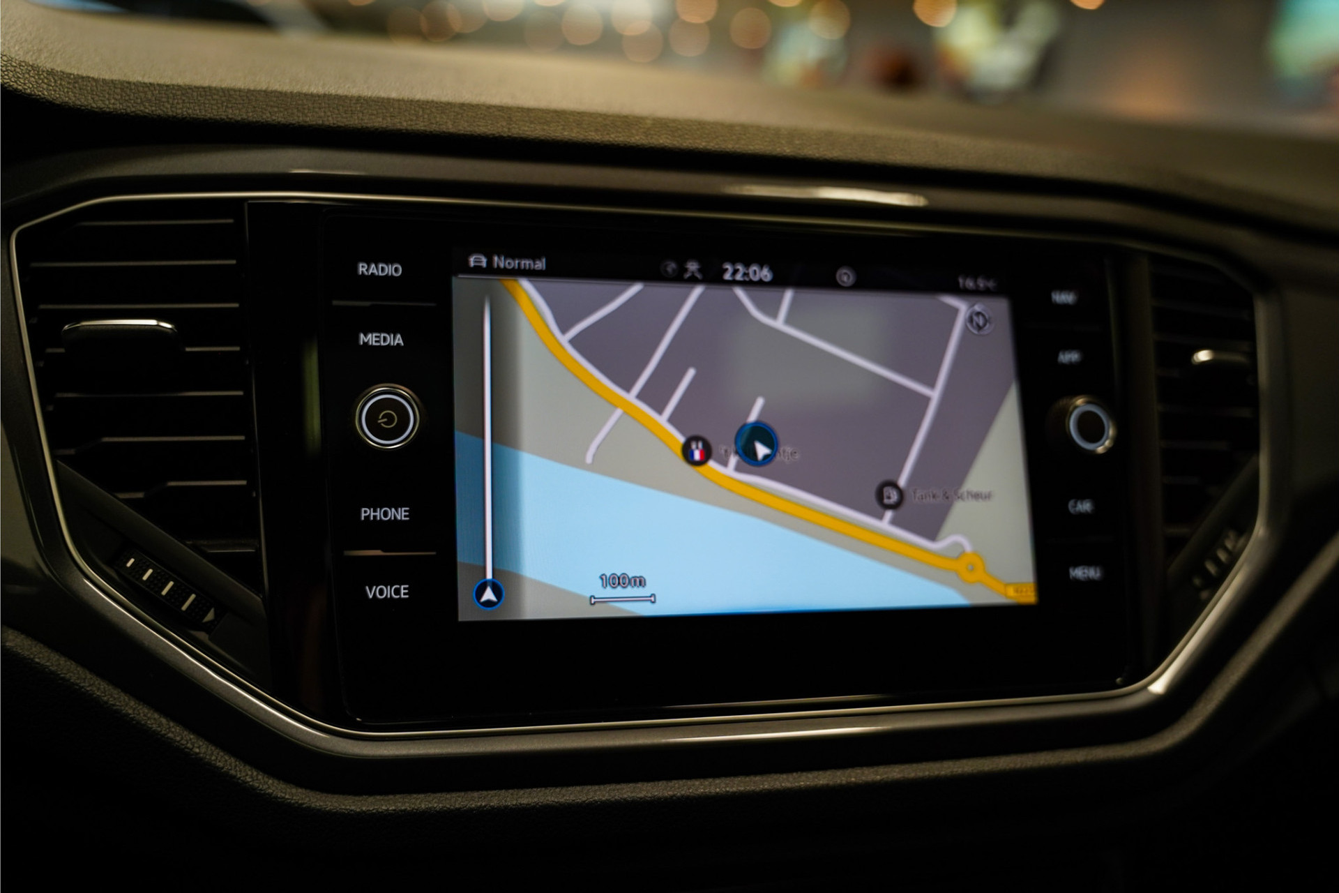 Volkswagen T-Roc VERKOCHT 48302291-9.jpg | De Haas Auto