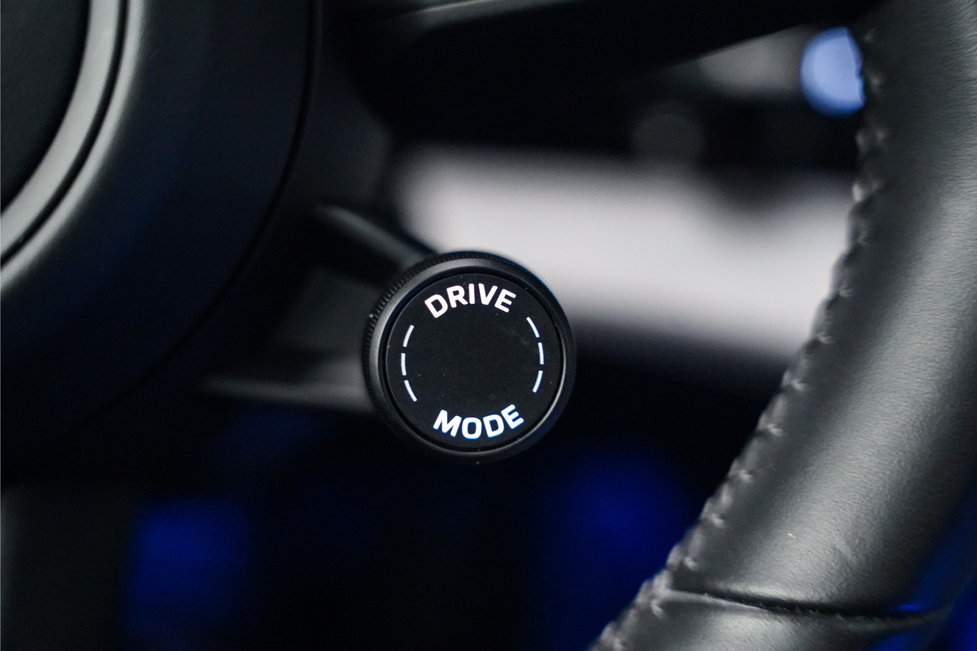 Porsche Taycan VERKOCHT 48377339-11.jpg | De Haas Auto