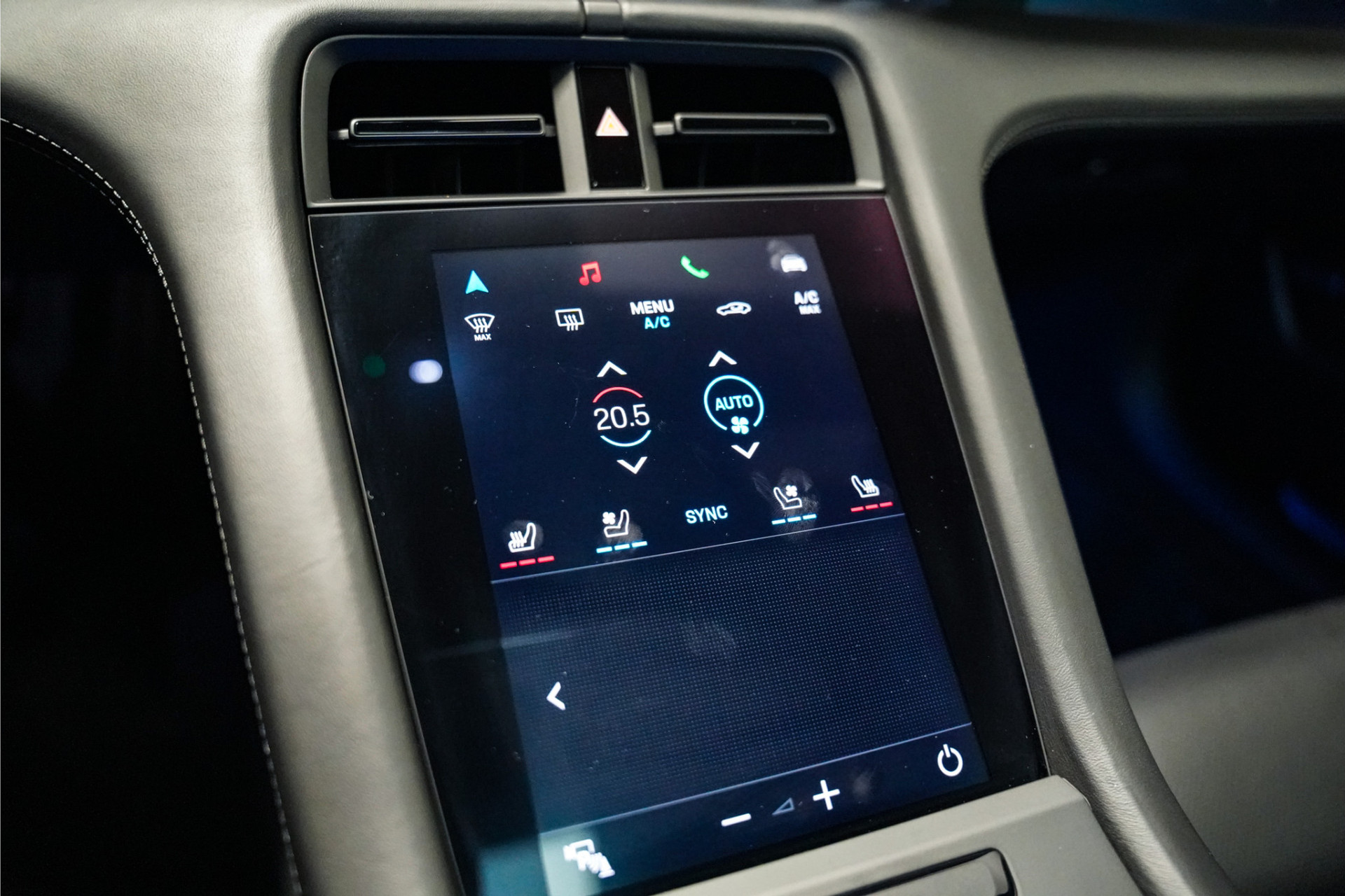 Porsche Taycan VERKOCHT 48377339-28.jpg | De Haas Auto