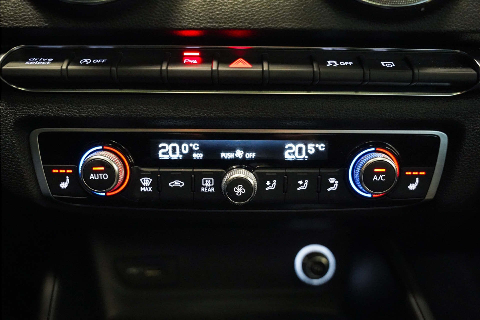 Audi A3 Limousine Limousine 1.5 TFSI S-Line|Pano dak|B&O|Trekhaak|Carplay 48480451-15.jpg | De Haas Auto