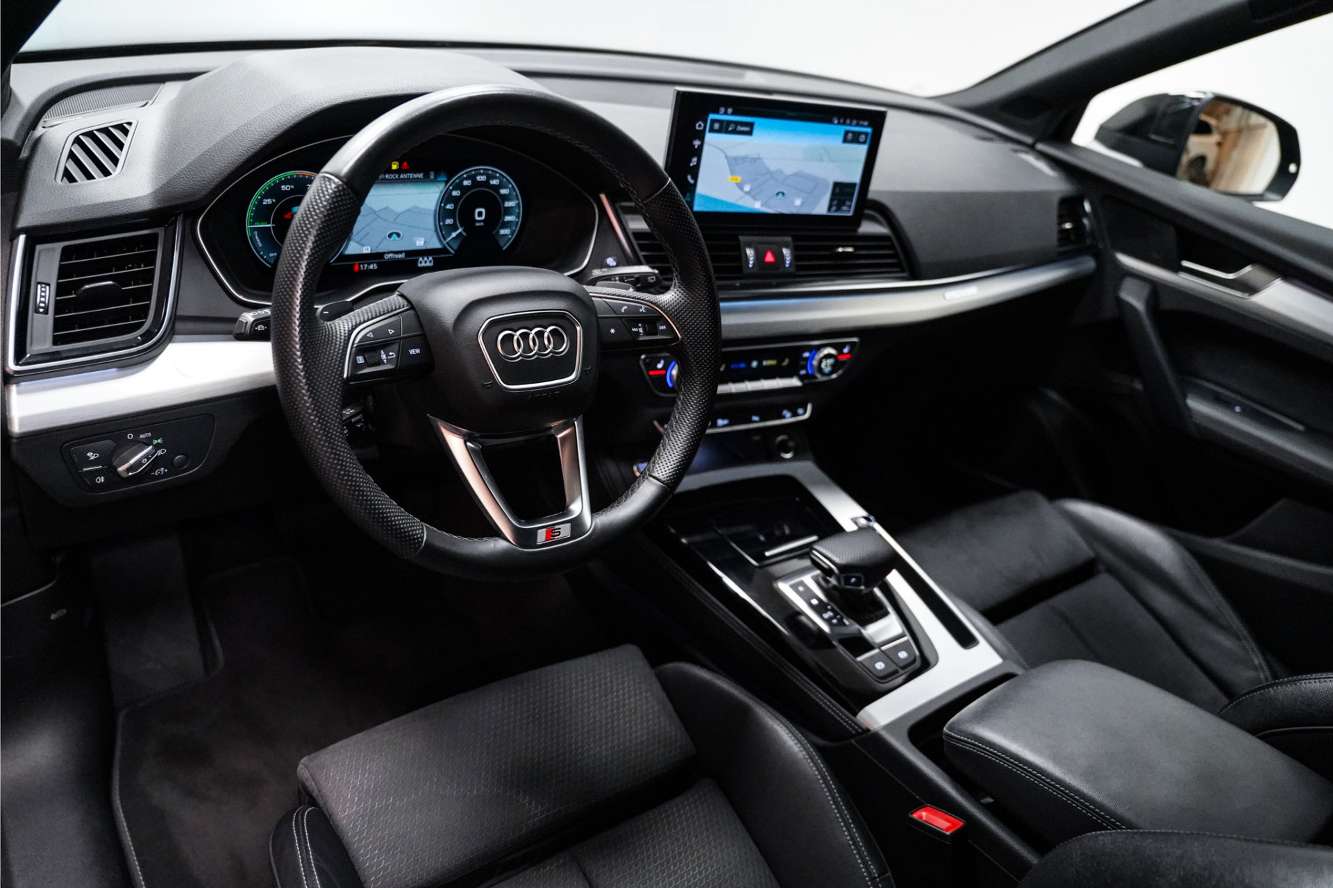 Audi Q5 55 TFSI e S-Line|B&O|Acc|Camera|Alcantara 48696839-2.jpg | De Haas Auto