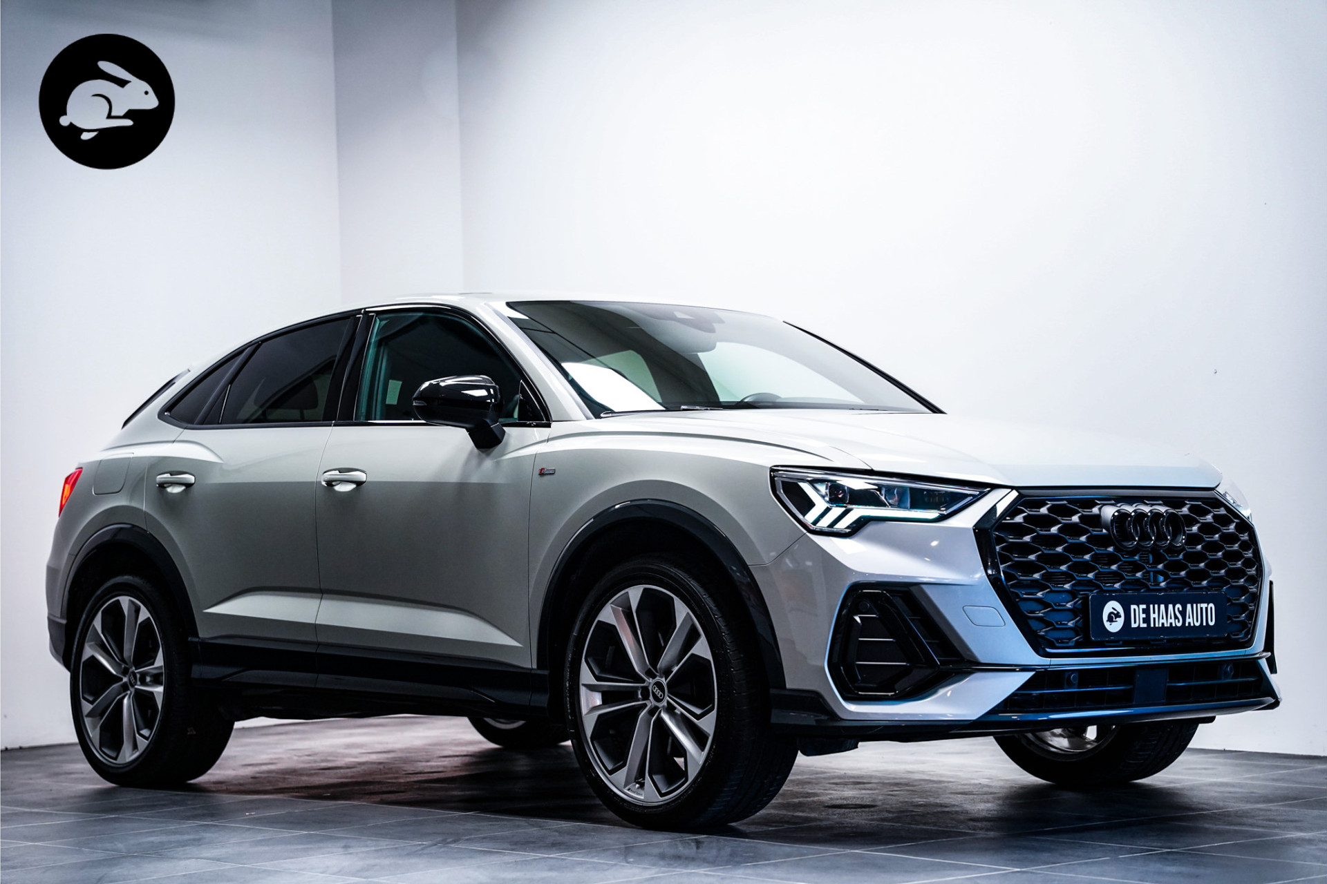 Audi Q3 Sportback Sportback 45 TFSI e S-Line|Leder|20 inch|Camera|Acc 48715169-0.jpg | De Haas Auto
