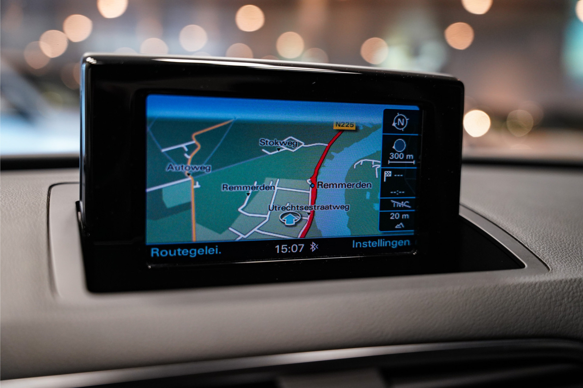 Audi Q3 1.4 TFSI CoD S-Line|Navi|Stoelverwarming|Alcantara 48833835-10.jpg | De Haas Auto