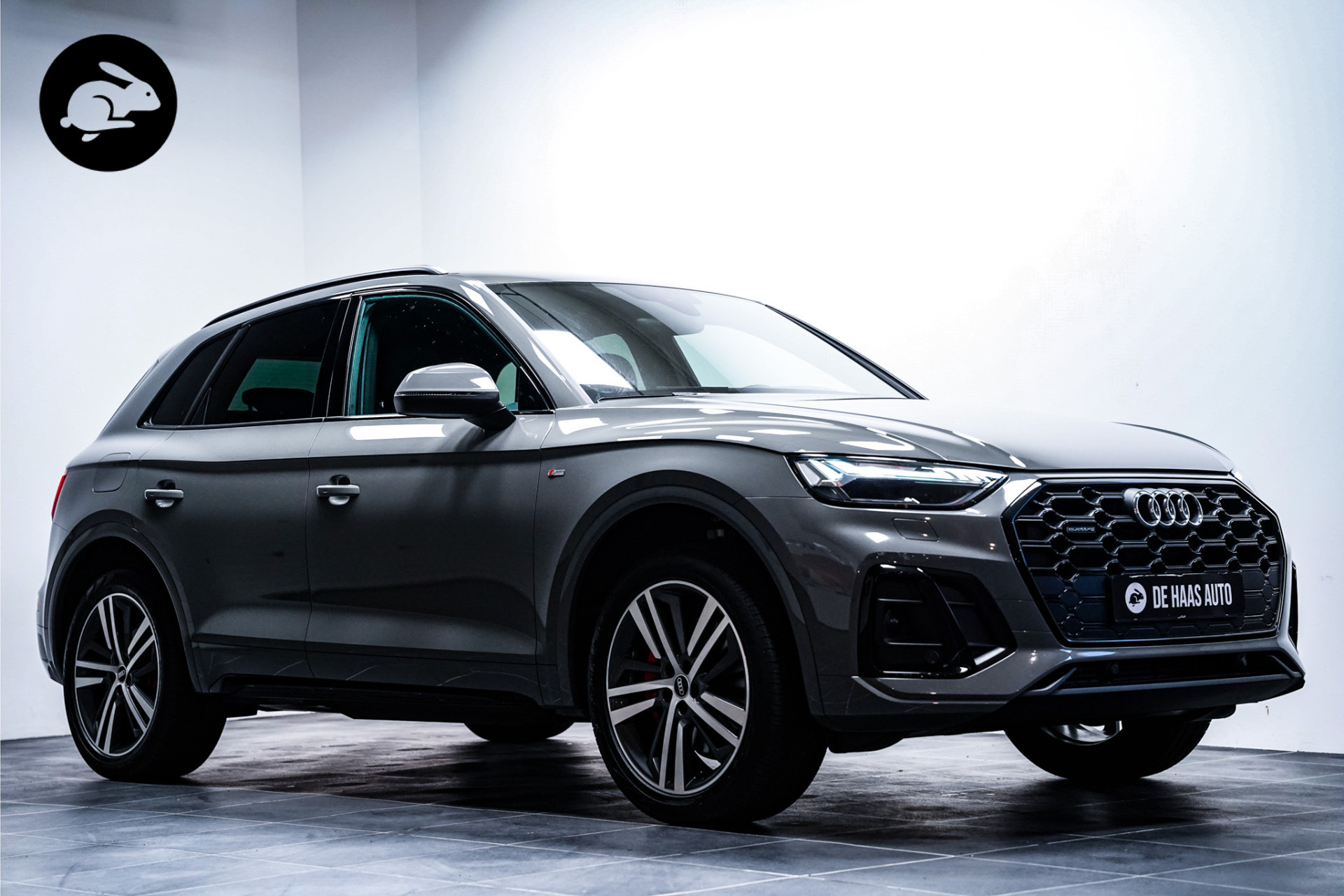 Audi Q5 55 TFSI e S-Line|Quantum grey|B&O|Trekhaak|Acc|Camera 48958775-0.jpg | De Haas Auto