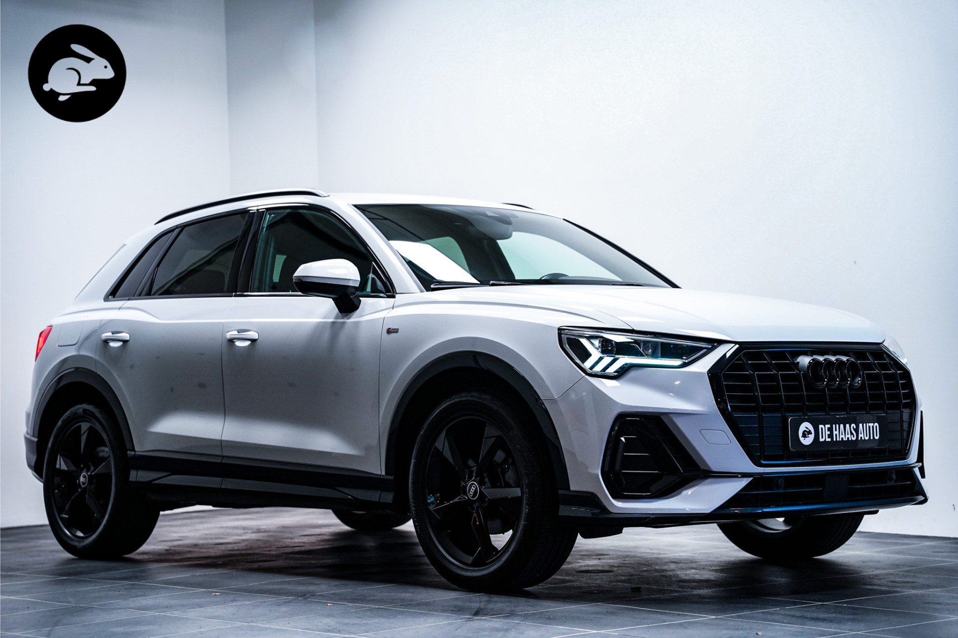 Audi Q3 35 TFSI 2x S-Line Black ed|Trekhaak|Acc|Leder|Apple car 49500924-0.jpg | De Haas Auto