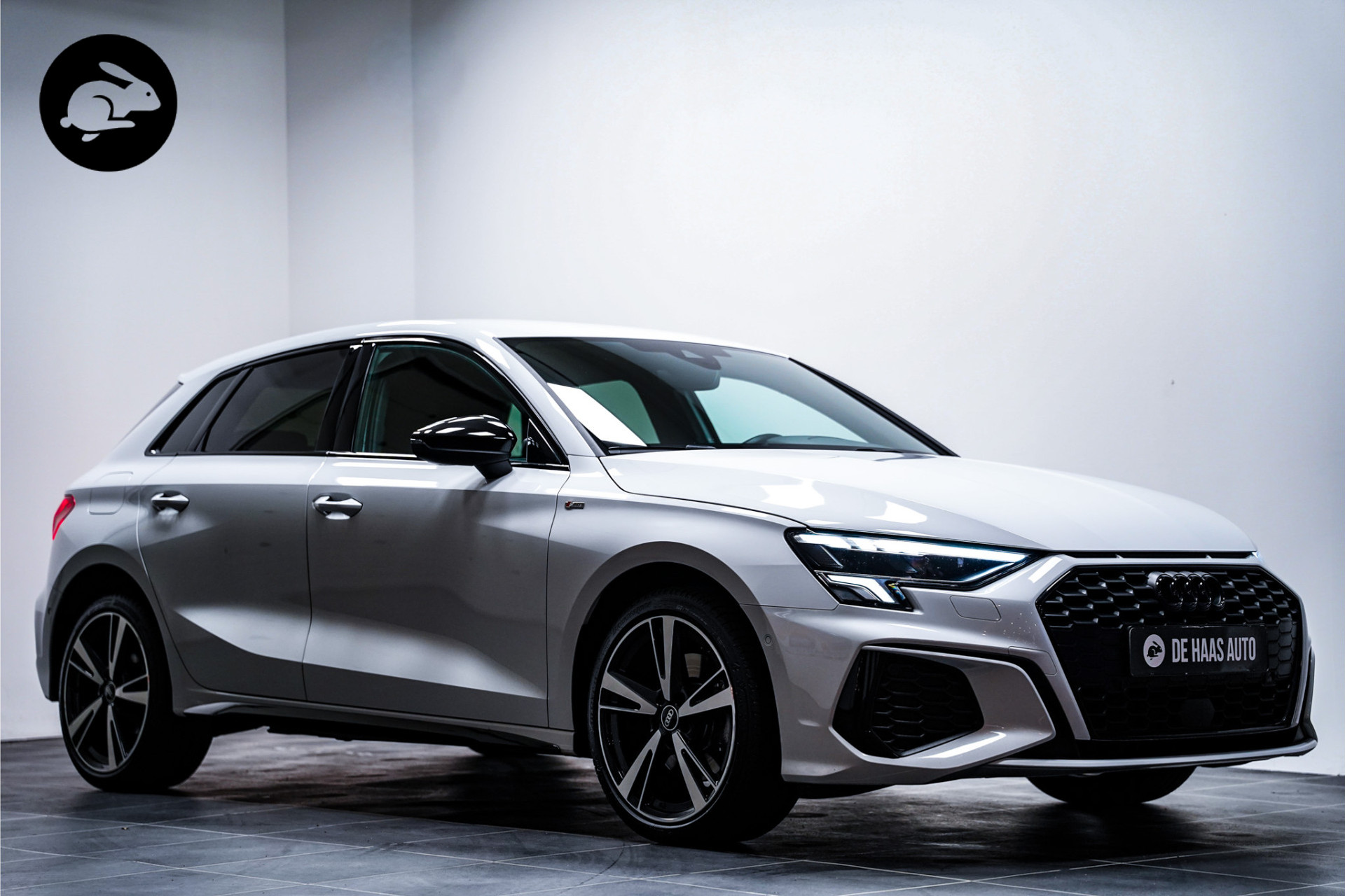 Audi A3 Sportback Sportback 40 TFSI e S-Line Black ed|Diamant leder|Acc|Matrix|18 inch 49791716-0.jpg | De Haas Auto