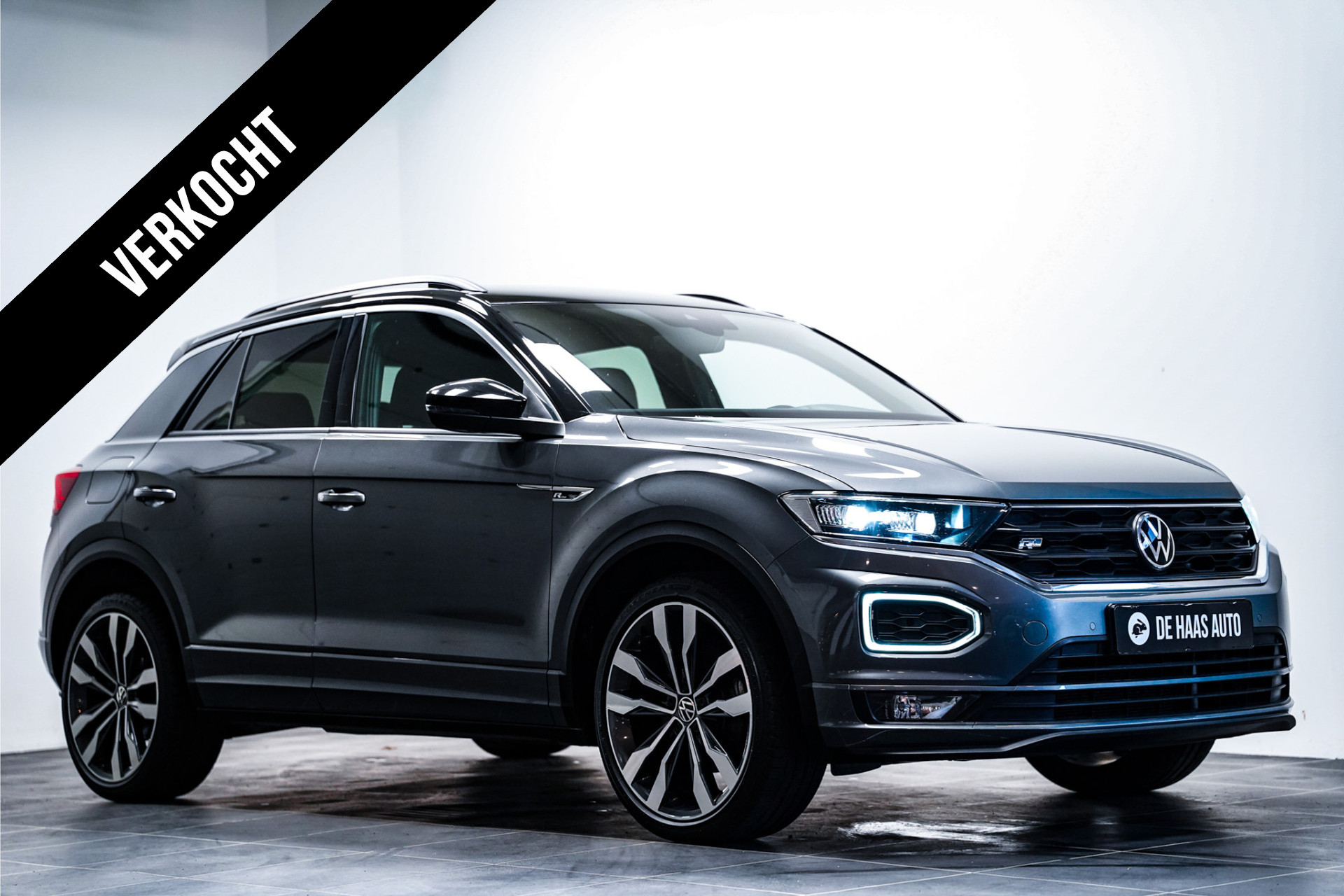 Volkswagen T-Roc 1.5 TSI 2x R-Line|Trekhaak|Virtual|19 inch 49868661-0.jpg | De Haas Auto