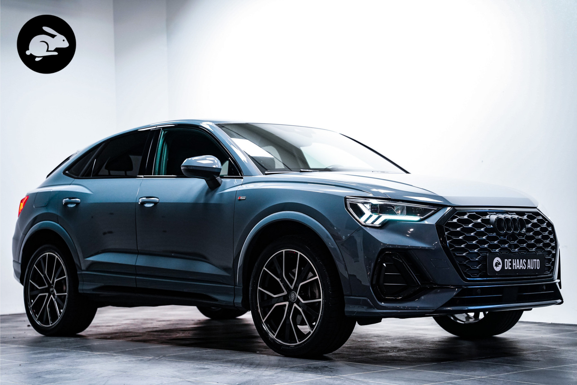 Audi Q3 Sportback Sportback 45 TFSI e S-Line *Kemora Grey*|20 inch|Camera 49879155-0.jpg | De Haas Auto