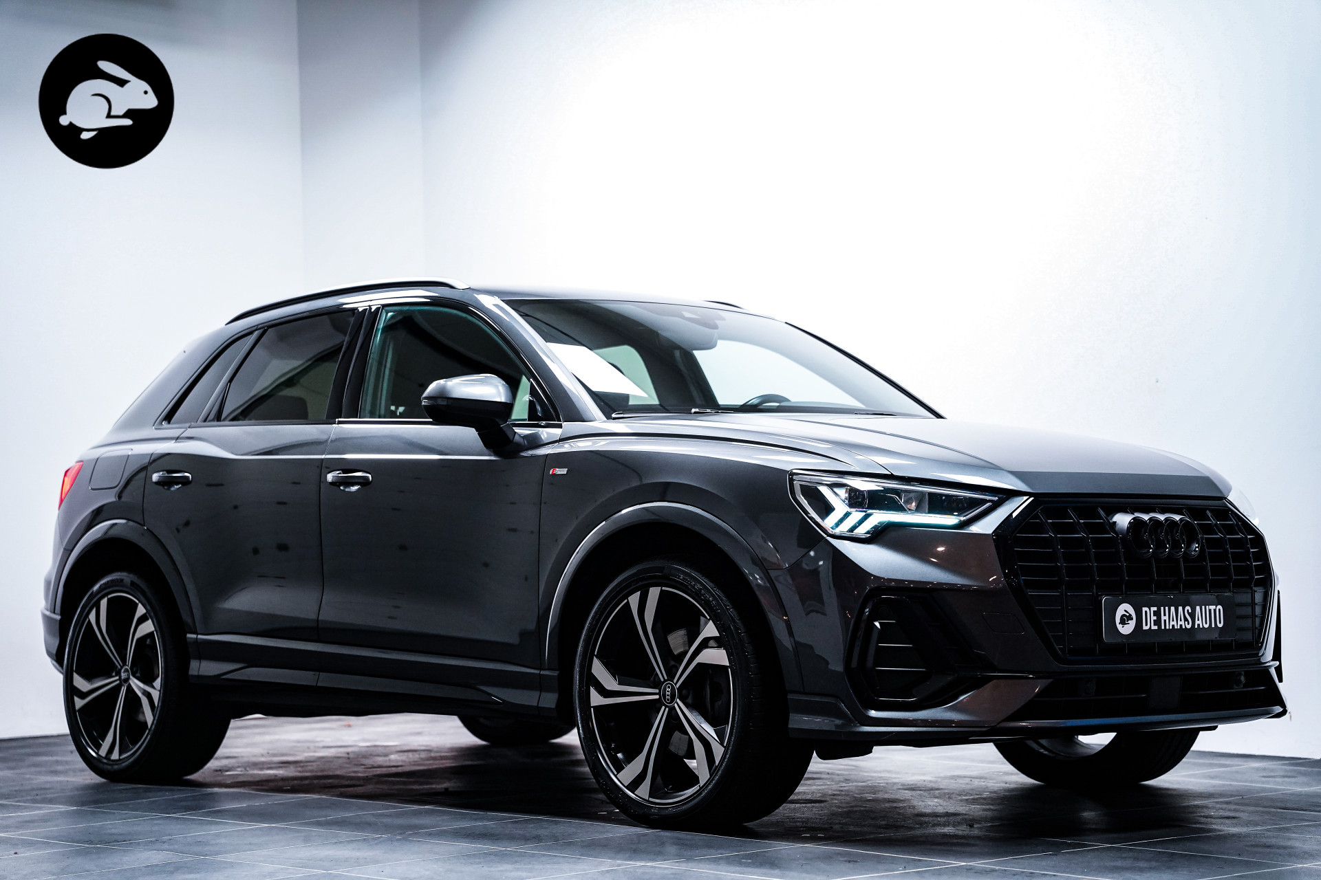 Audi Q3 45 TFSI e 2x S-Line Black ed|20 inch|Alcantara|Acc|Camera 50132212-0.jpg | De Haas Auto