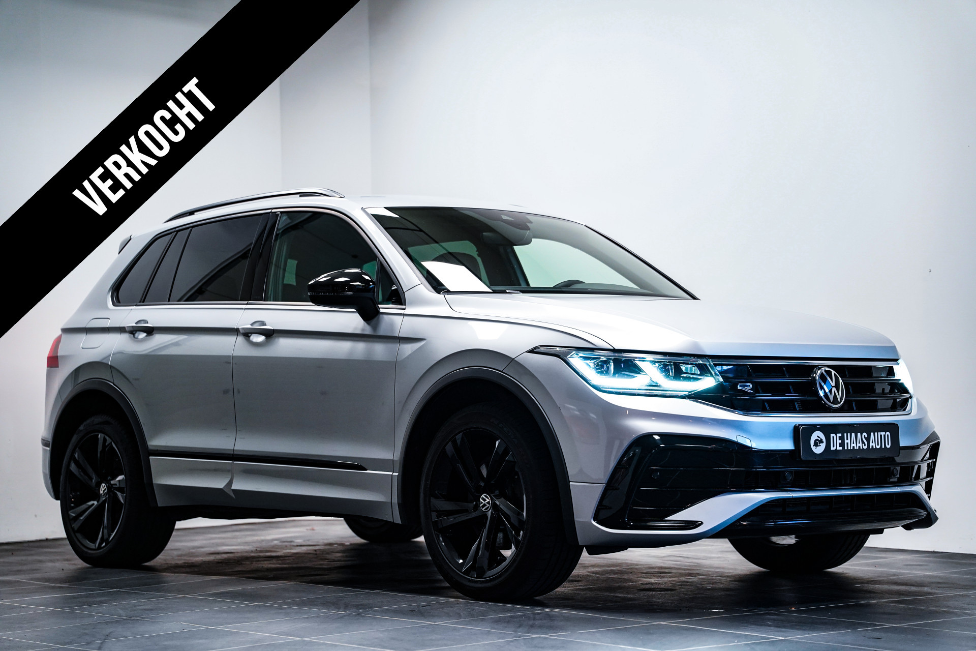 Volkswagen Tiguan 1.4 TSI eHybrid R-Line Black style|Trekhaak|Camera 50415721-0.jpg | De Haas Auto