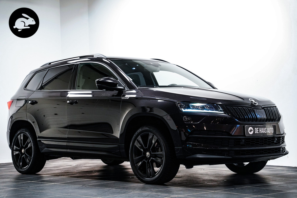 Škoda Karoq 1.5 TSI Sportline Black ed|Pano dak|Camera|Virtual cockpit 51126301-0.jpg | De Haas Auto