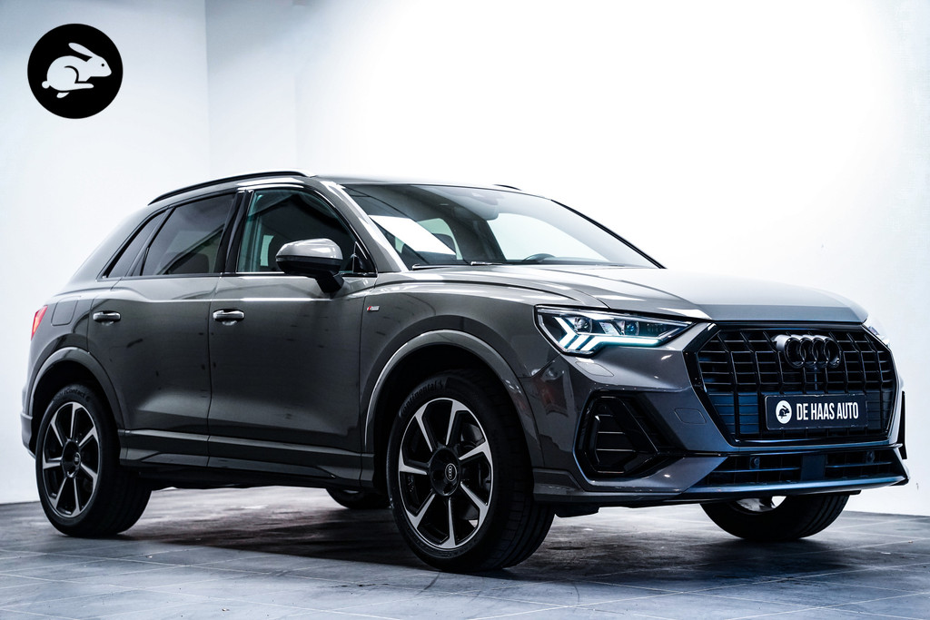 Audi Q3 45 TFSI e S-Line|Trekhaak|19 inch|Carbon|Camera 52115629-0.jpg | De Haas Auto