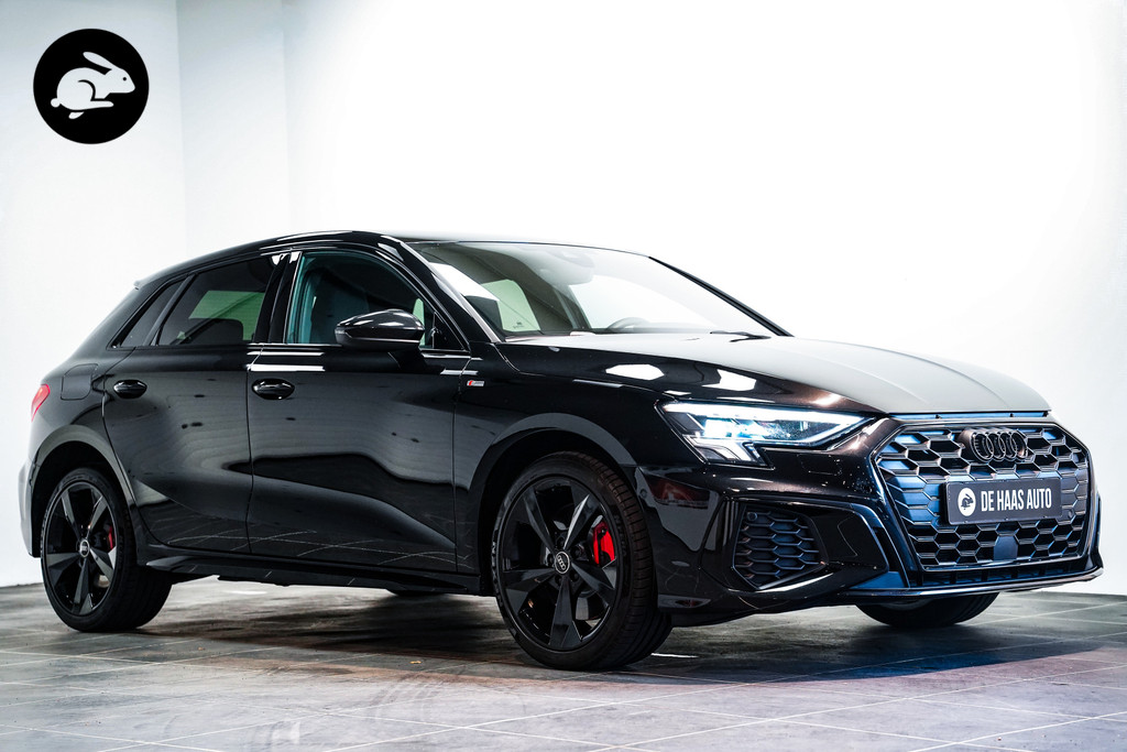 Audi A3 Sportback Sportback 45 TFSI e S-Line Black ed|Acc|Camera|18 inch|Full led 52339833-0.jpg | De Haas Auto