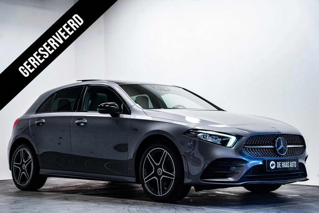 Mercedes-Benz A-klasse 250 e AMG|Pano dak|Camera|Diamant gril|Mbux high end 52817360-0.jpg | De Haas Auto