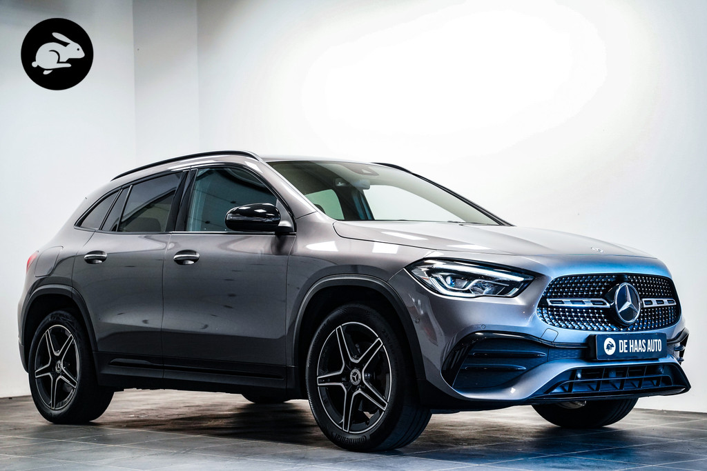 Mercedes-Benz GLA-klasse 250 e AMG|Carplay|Trekhaak|Camera|Sfeerverlichting 54618560-0.jpg | De Haas Auto