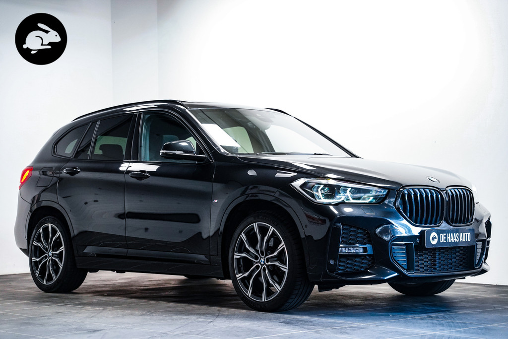 BMW X1 xDrive25e M Sport|Full opt!|Pano dak|HK|Trekhaak|Head up|Acc 54792966-0.jpg | De Haas Auto
