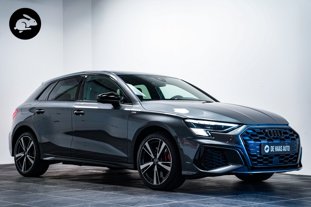 Audi A3 Sportback Sportback 45 TFSI e S-Line|Diamantleder|18 inch|Elektr stoel|Acc 56324486-0.jpg | De Haas Auto