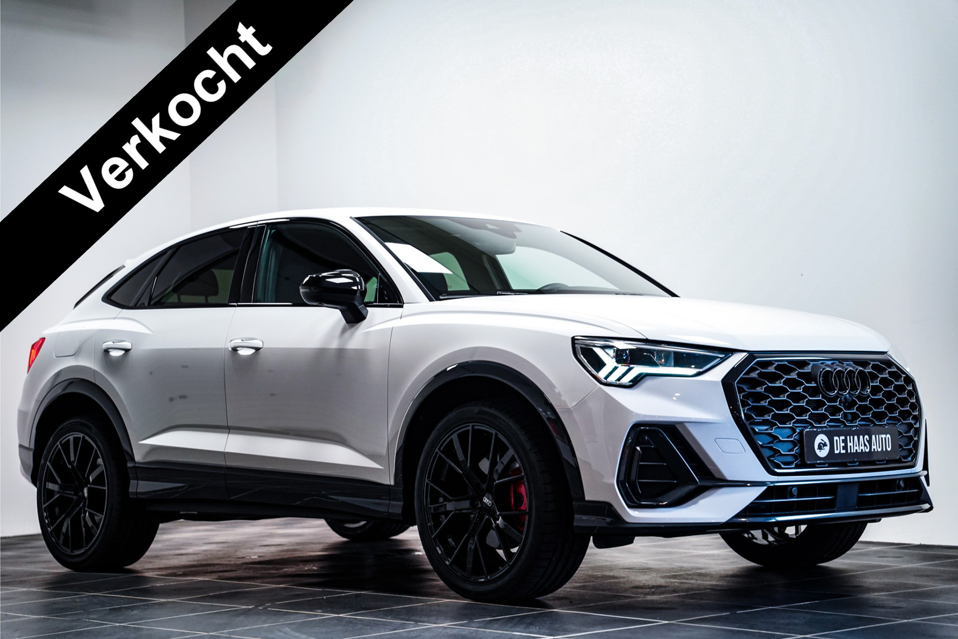 Audi Q3 Sportback Sportback 45 TFSI e S-Line Competition/20 inch/Rood sticksel/360* cam 47355707-0.jpg | De Haas Auto